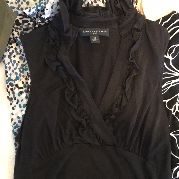 BUNDLE of Five sleeveless dress tops - Picture 3 of 7